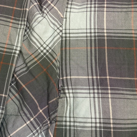 Royal Robbins Shirt Womens Medium Blue Plaid Organic Cotton.‎ Outdoor Hiking Top - Picture 5 of 6